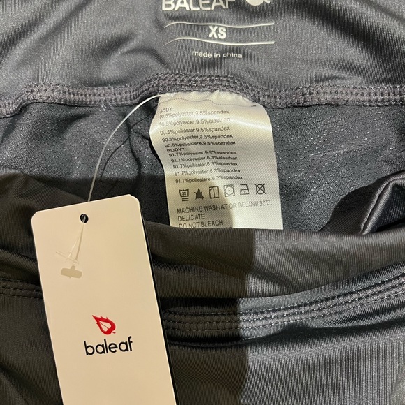 Tennis/pickleball skirt. Gray. XS. New with tag. - Picture 4 of 5